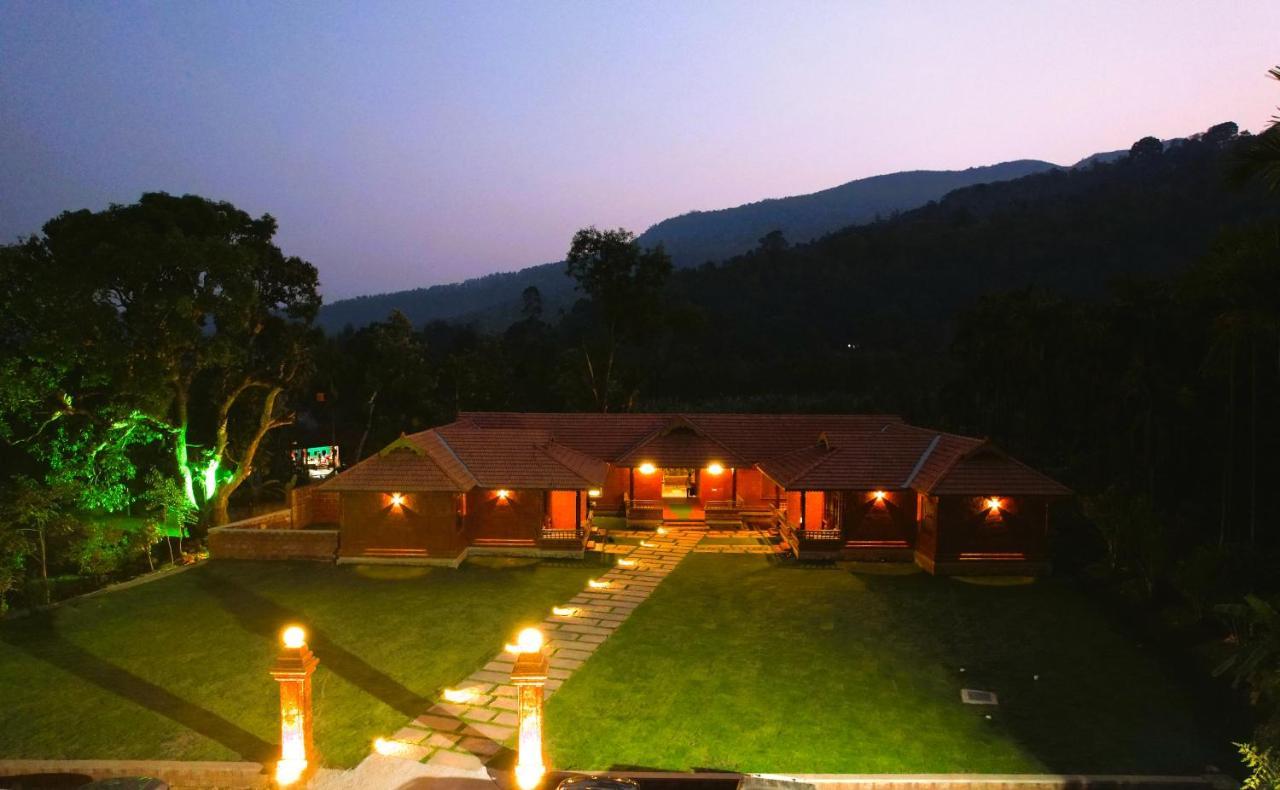 Parampara Resort By Malnadstays Kalasa Eksteriør bilde
